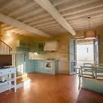 With Swimming Pool Surrounded By Greenery Just 20 Minutes From Arezzo 4*