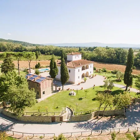 公寓式酒店 With Swimming Pool Surrounded By Greenery Just 20 Minutes From Arezzo 4*