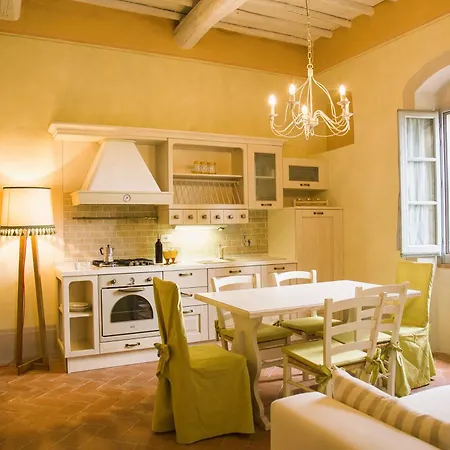 With Swimming Pool Surrounded By Greenery Just 20 Minutes From Arezzo * Castiglion Fibocchi