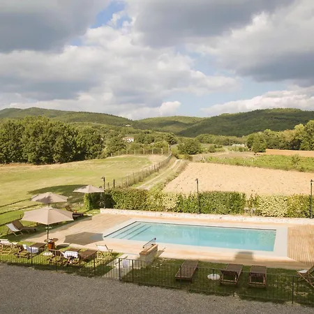 Aparthotel With Swimming Pool Surrounded By Greenery Just 20 Minutes From Arezzo Castiglion Fibocchi