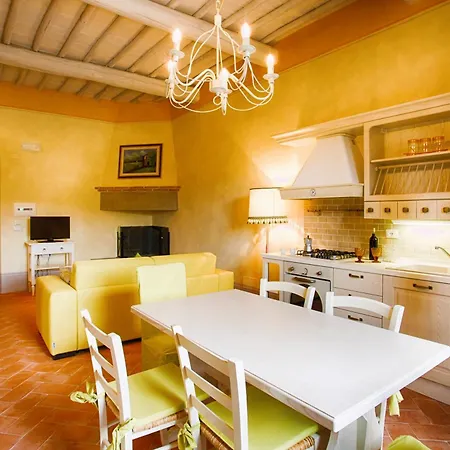 With Swimming Pool Surrounded By Greenery Just 20 Minutes From Arezzo Castiglion Fibocchi