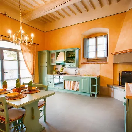 Aparthotel With Swimming Pool Surrounded By Greenery Just 20 Minutes From Arezzo Castiglion Fibocchi