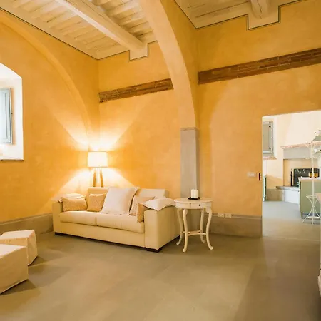 With Swimming Pool Surrounded By Greenery Just 20 Minutes From Arezzo