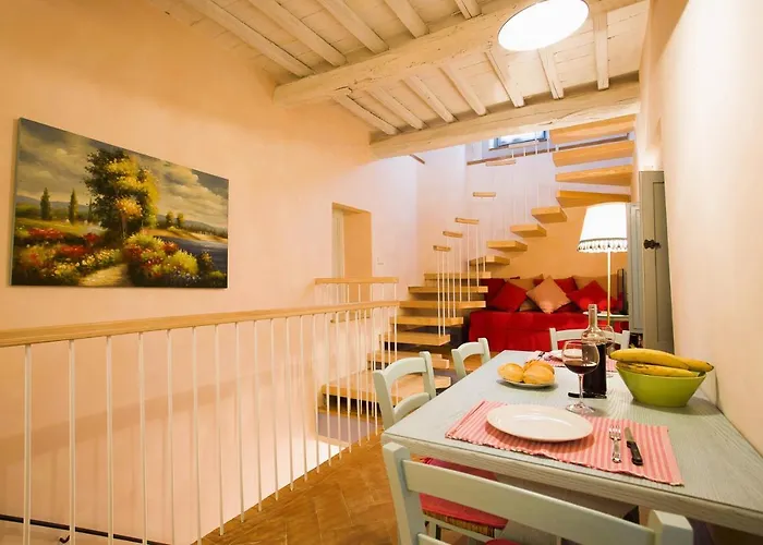 With Swimming Pool Surrounded By Greenery Just 20 Minutes From Arezzo 4*