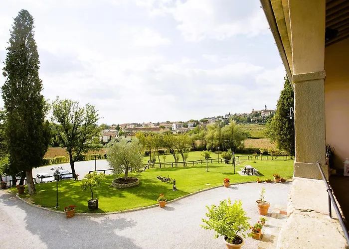 Aparthotel With Swimming Pool Surrounded By Greenery Just 20 Minutes From Arezzo